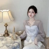 Autumn and summer female Internet celebrity French very fairy-like chiffon shirt T-shirt design, with a unique and distinctive design sense, elegant base top details Picture